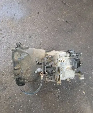 BMW 5 E34 Manual 5 speed gearbox 1221649