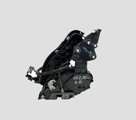 Volvo V50 Rear door lock 30699111 985916101