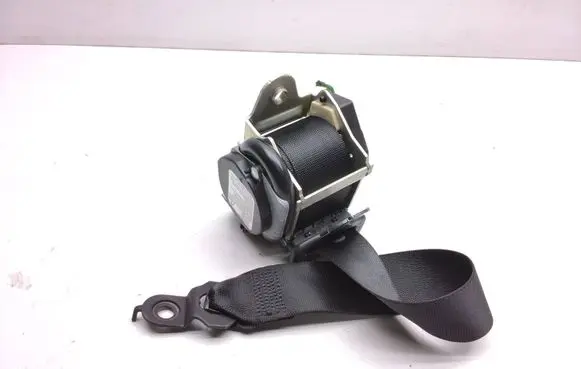 Mercedes-Benz E C207 W207 Rear seatbelt A2078602385