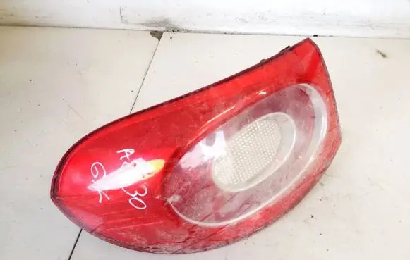 Volkswagen Tiguan Rear/tail lights 5n0945095h