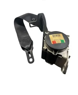 Rear seatbelt