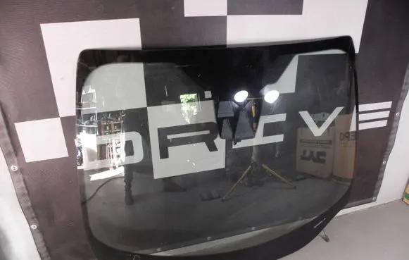Ford Focus Front windscreen/windshield window 