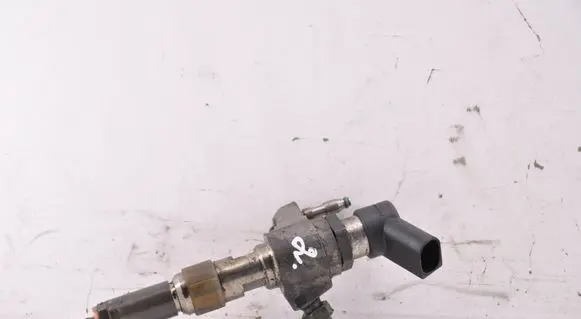 Peugeot 508 II Fuel injector 9802448680