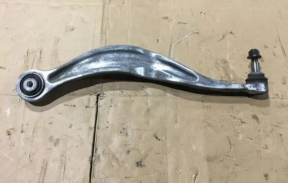 BMW 5 F10 F11 Rear control arm 6779848