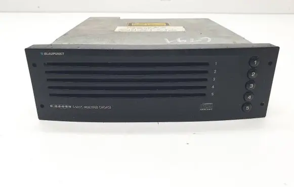 Peugeot 307 CD/DVD changer 9647521477