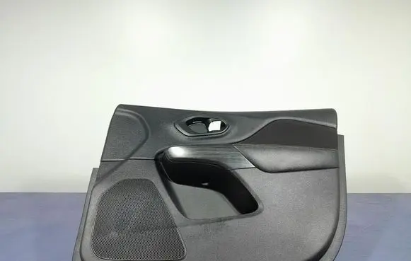 Jeep Grand Cherokee Door card panel trim set 68141925AB