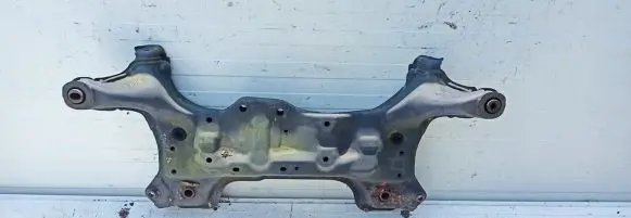 Toyota Avensis T220 Front subframe