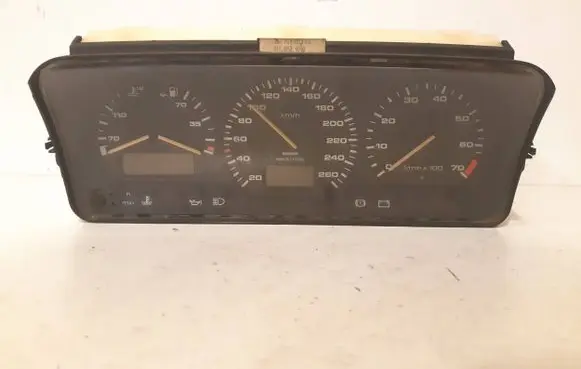 Volkswagen PASSAT B3 Speedometer (instrument cluster) 357919033CS 5220032320