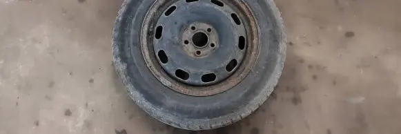 Subaru Legacy R15 spare wheel 