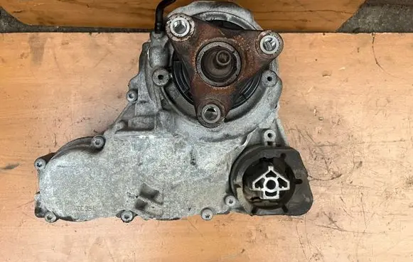 BMW 3 F30 F35 F31 Gearbox transfer box case 8643150 1202222