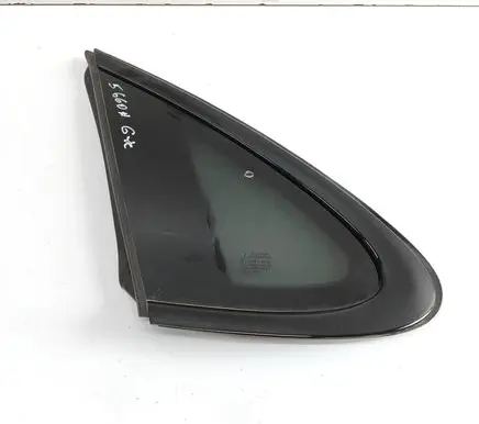 Porsche Cayenne (9Y0 9Y3) Rear side window 9Y3845297M