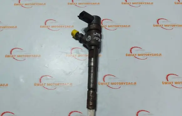 Opel Corsa D Fuel injector 0445110326