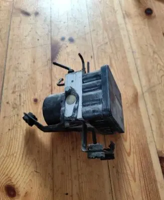Mini One - Cooper R50 - 53 ABS Pump 6750254 6760253 10096008623