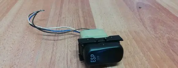 Mercedes-Benz ML W163 ESP (stability program) switch 1638202710 A1638202710