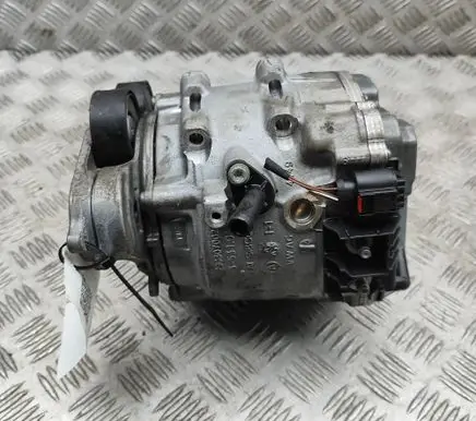 Audi Q7 4M Generator/alternator 4N0903028Q