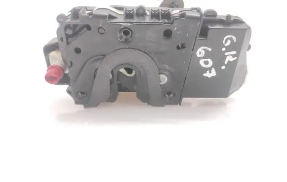Peugeot 607 Rear door lock