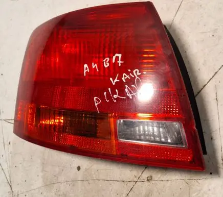 Audi A4 S4 B7 8E 8H Rear/tail lights 484001 ULO748001 8E9945095E