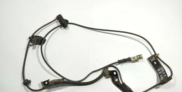 Toyota Hilux (AN10, AN20, AN30) ABS brake wheel speed sensor 895420K020 89542 0K020