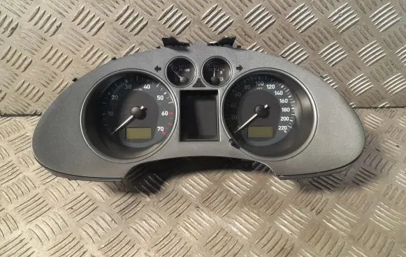 Seat Ibiza III (6L) Speedometer (instrument cluster) W06L0920823