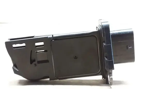 BMW 5 F10 F11 Mass air flow meter 7804150