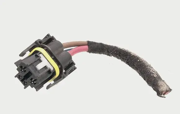Mercedes-Benz Vito Viano W639 Cooling fan wiring 2205450329