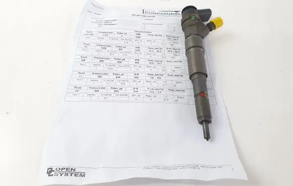 BMW 5 E60 E61 Fuel injector 7794435 0445110209