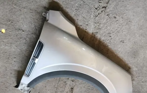Opel Antara Fender