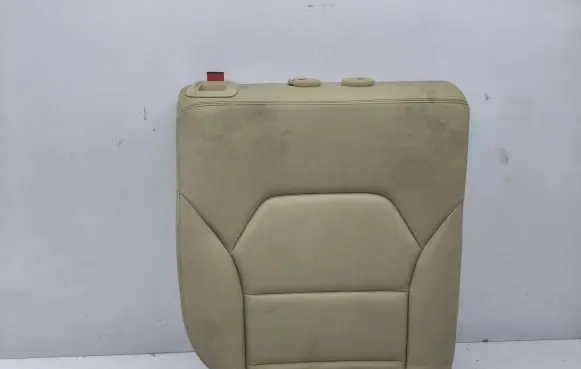 Rear seat