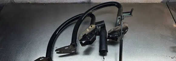 Audi RS5 Tailgate/trunk/boot hinge 8T0827302E