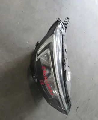 Opel Crossland X Headlight/headlamp 13467970 6519700000000 462161423