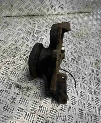Mercedes-Benz Sprinter W906 Front wheel hub spindle knuckle 906330372028
