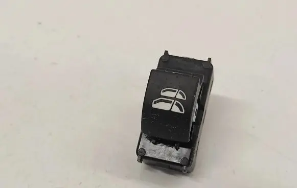 Peugeot 207 CC Electric window control switch 0257C