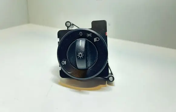 Light switch