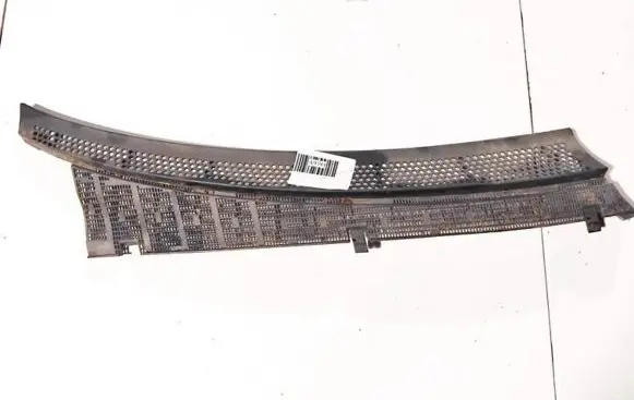 Mercedes-Benz C W202 Wiper trim 2028310258
