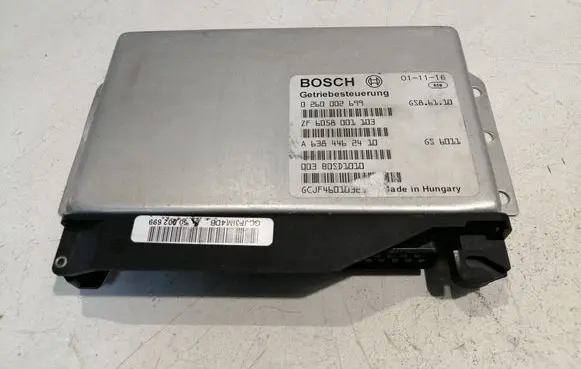 Mercedes-Benz Vito Viano W638 Gearbox control unit/module 0260002699 A6384462410 ZF6058001103