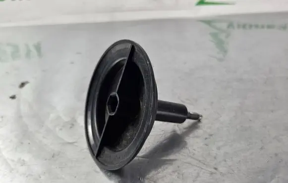 Ford Grand C-MAX Spare wheel bolt AX01A