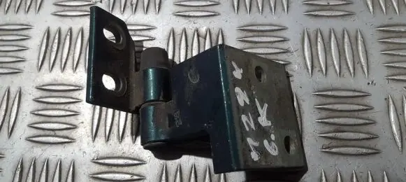 Peugeot 406 Rear door lower hinge