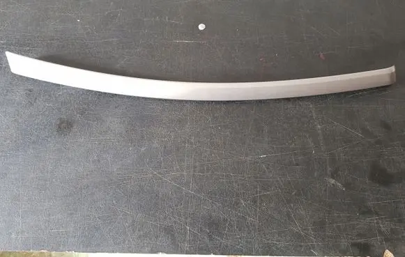 BMW 3 E90 E91 Front door trim bar 7121473