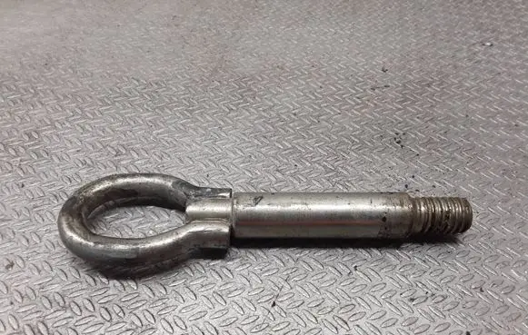 Seat Leon (1P) Towing hook eye 
