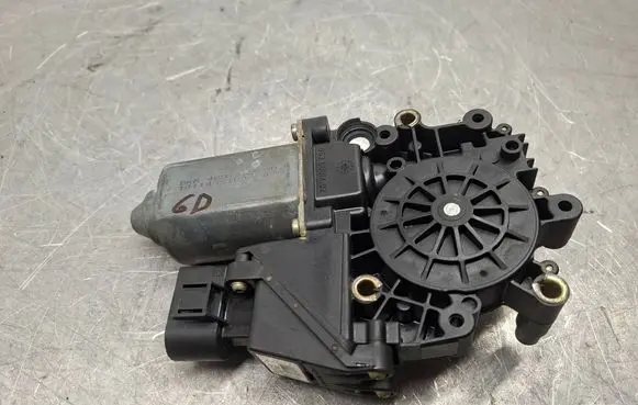 Audi A6 S6 C5 4B Rear door window regulator motor 4B0959802 101144114