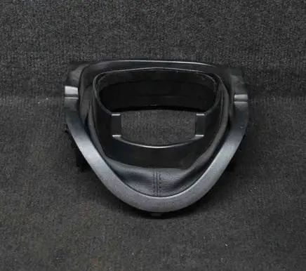 Mercedes-Benz ML W164 Gear shifter surround trim plastic A1811231807