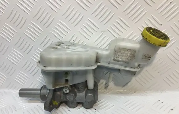 Jeep Patriot Master brake cylinder