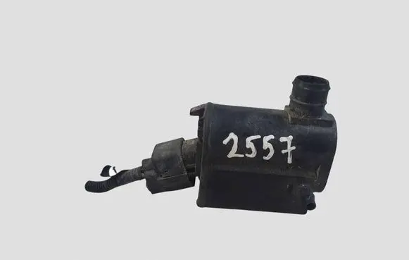 Hyundai i40 Windscreen/windshield washer pump 985102J000