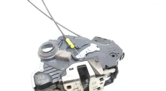 Toyota Auris 150 Coupe door lock (next to the handle) A046693