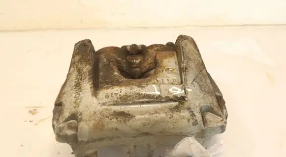 Ford S-MAX Front brake caliper