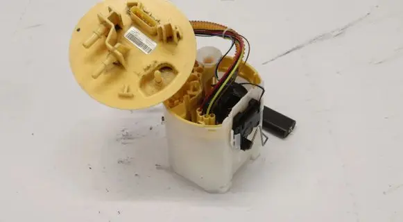 Mercedes-Benz B W247 In-tank fuel pump A2474706403
