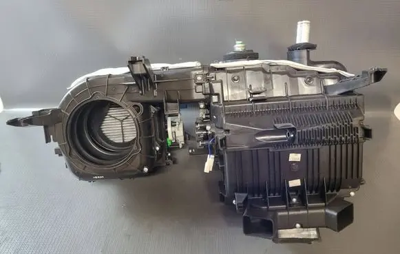 KIA Sportage Interior heater climate box assembly 97200R2050