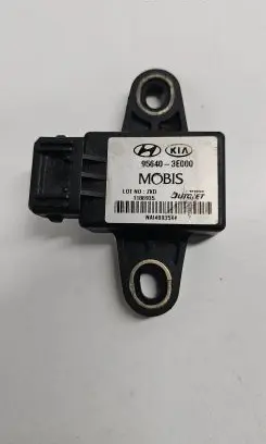 KIA Sorento ESP acceleration yaw rate sensor