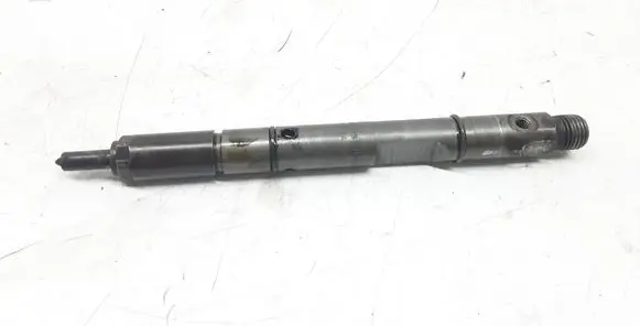 Skoda Superb B5 (3U) Fuel injector 059130201F
