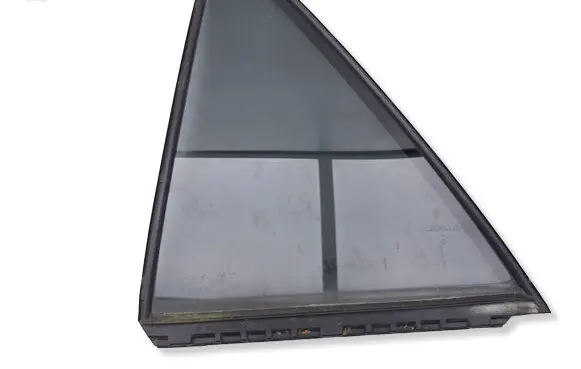 Lexus RX 330 - 350 - 400H Rear vent window glass A002345 43R00073